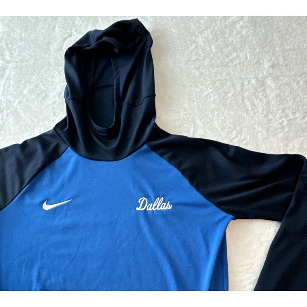 Nike SMU Dri-Fit Academy Pro Womens M Training Hoodie Pullover Top Shirt DH9248 - Picture 2 of 11